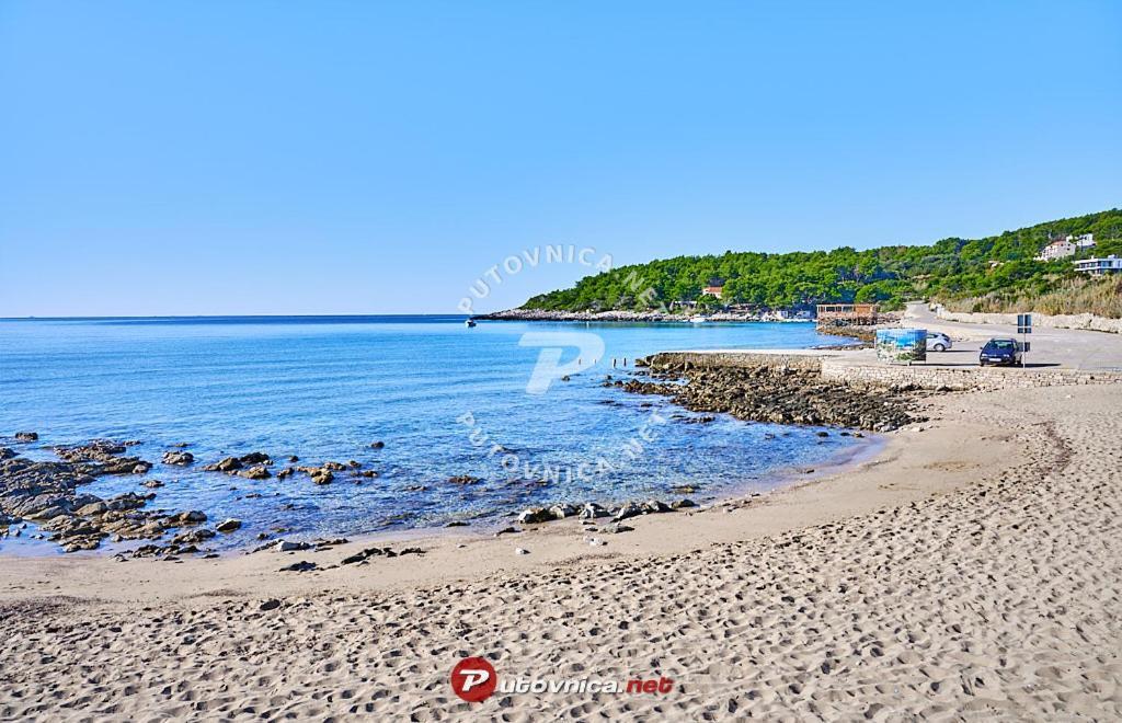 Apartments Ana By The Sea Lumbarda Zewnętrze zdjęcie